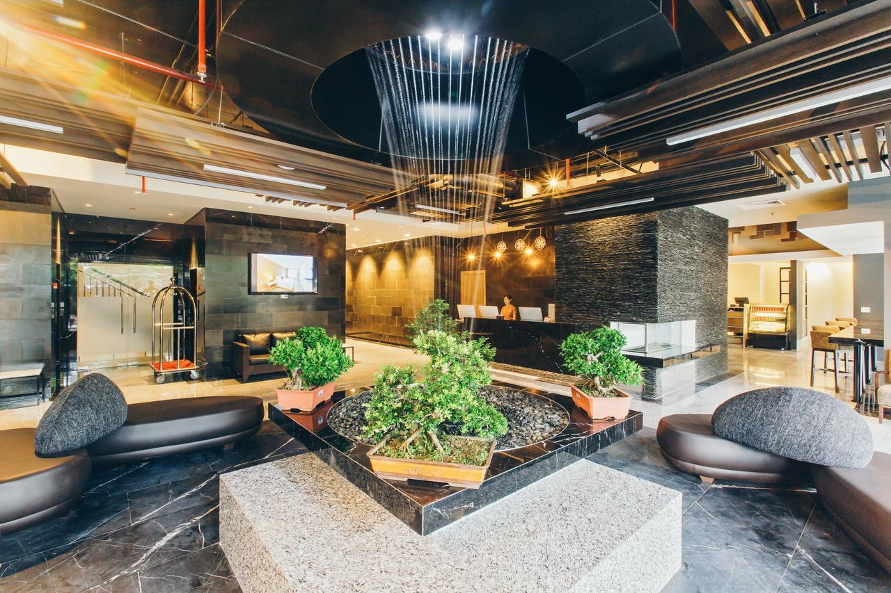 Zen Diamond Suites Hotel 岘港 外观 照片